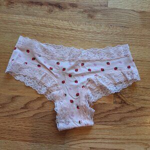 NWT VS strawberry print panties size Medium